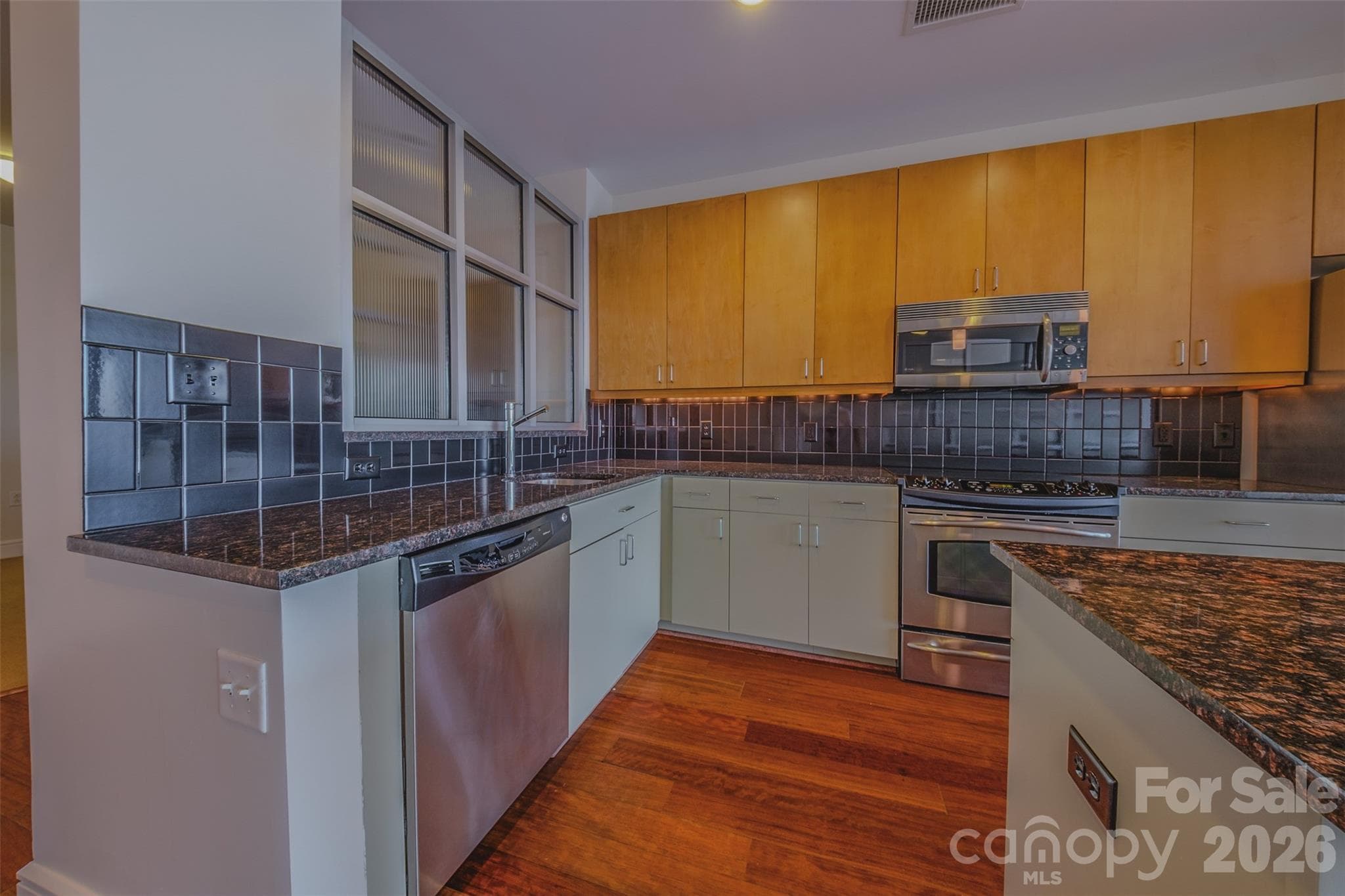 Condominium at 333 W Trade Street, Charlotte, photo 3 of 46