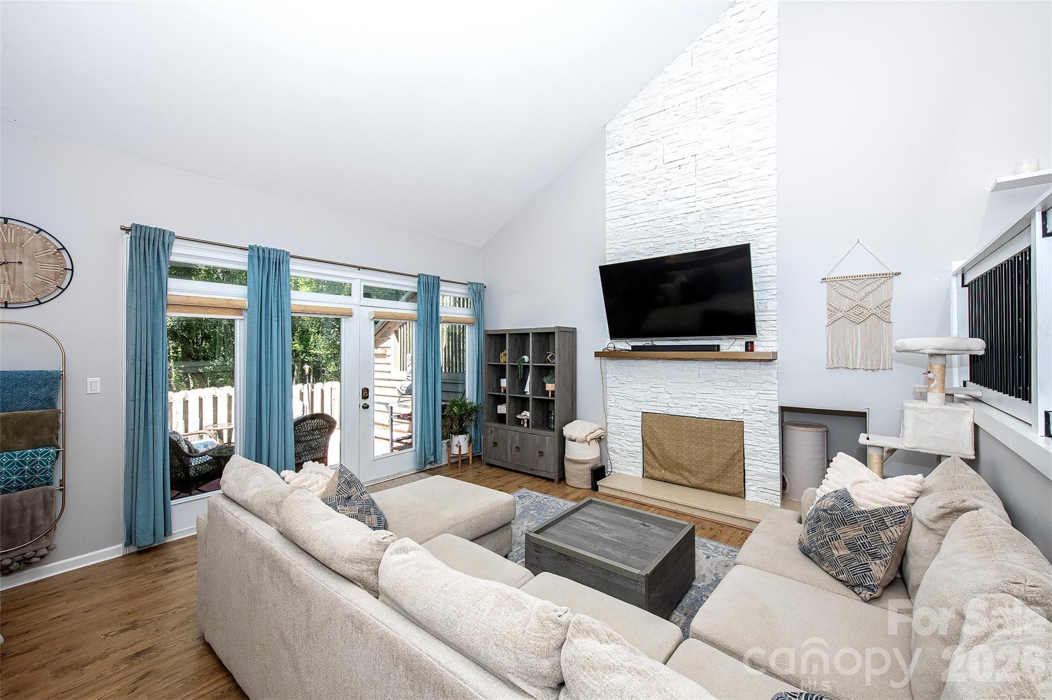 Condominium at 4132 Charlotte Highway, Lake Wylie, photo 15 of 30
