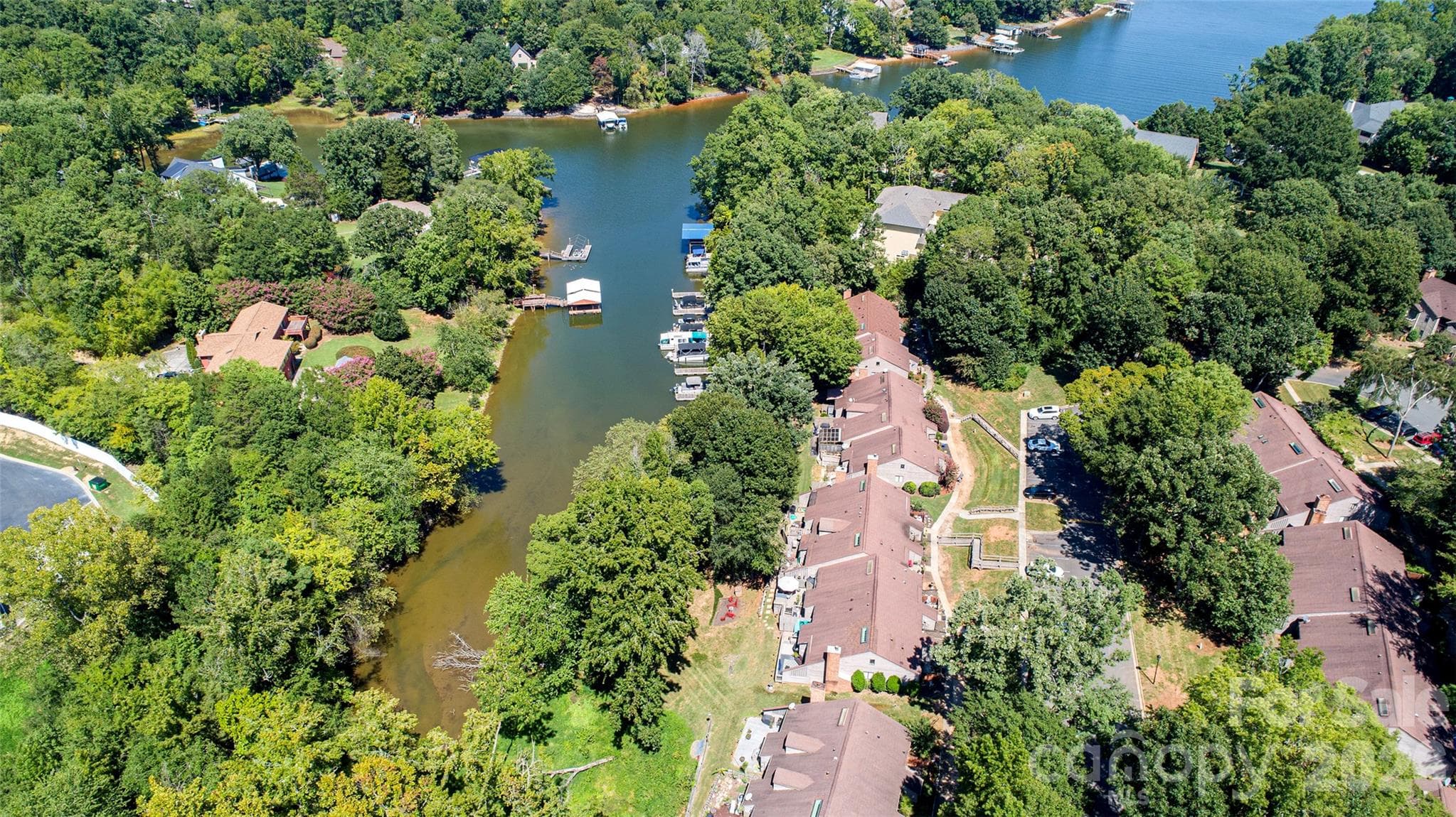 Condominium at 4132 Charlotte Highway, Lake Wylie, photo 28 of 30