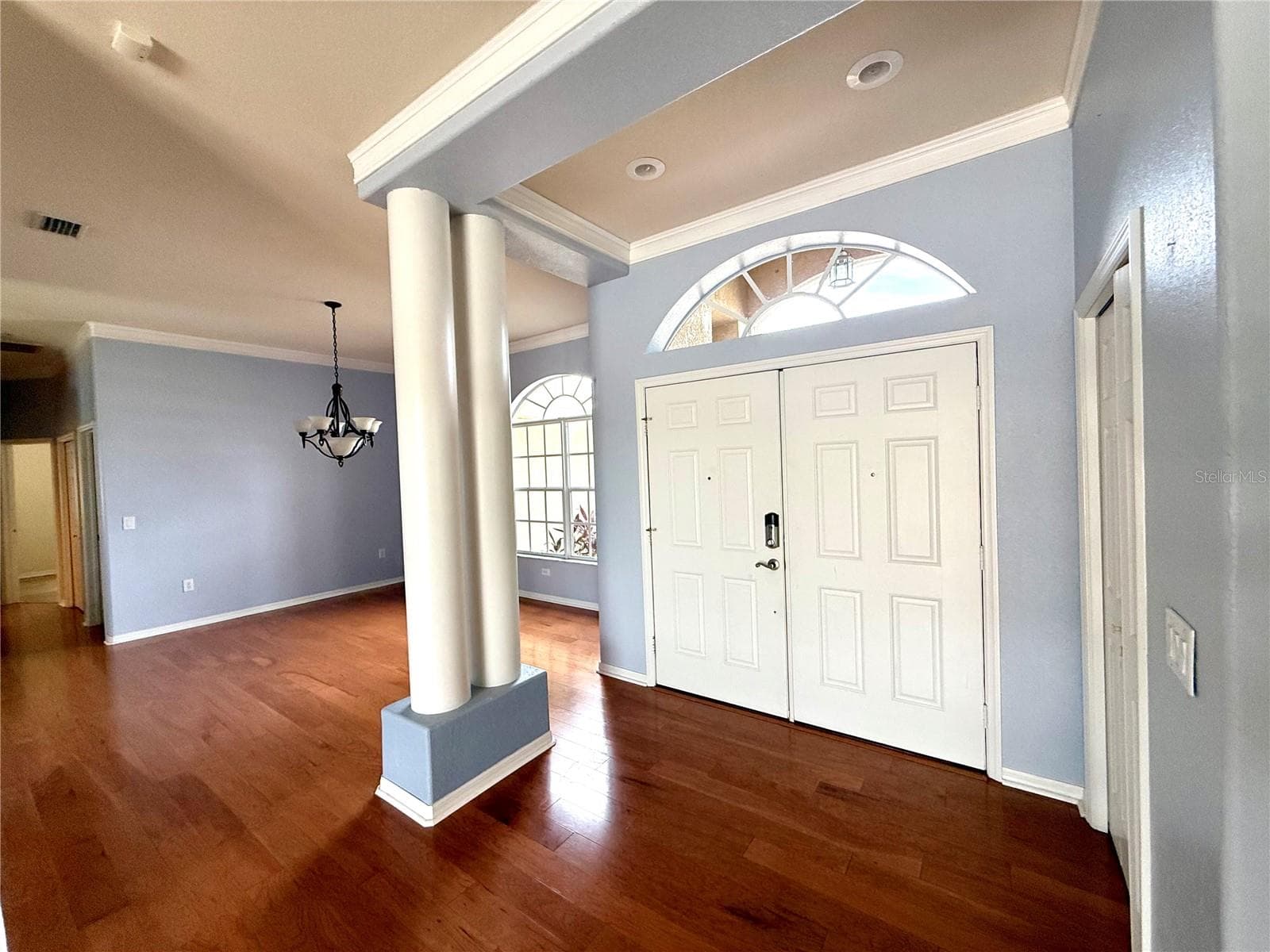 Single Family Residence at 3735 GAVIOTA DR, RUSKIN, photo 5 of 32