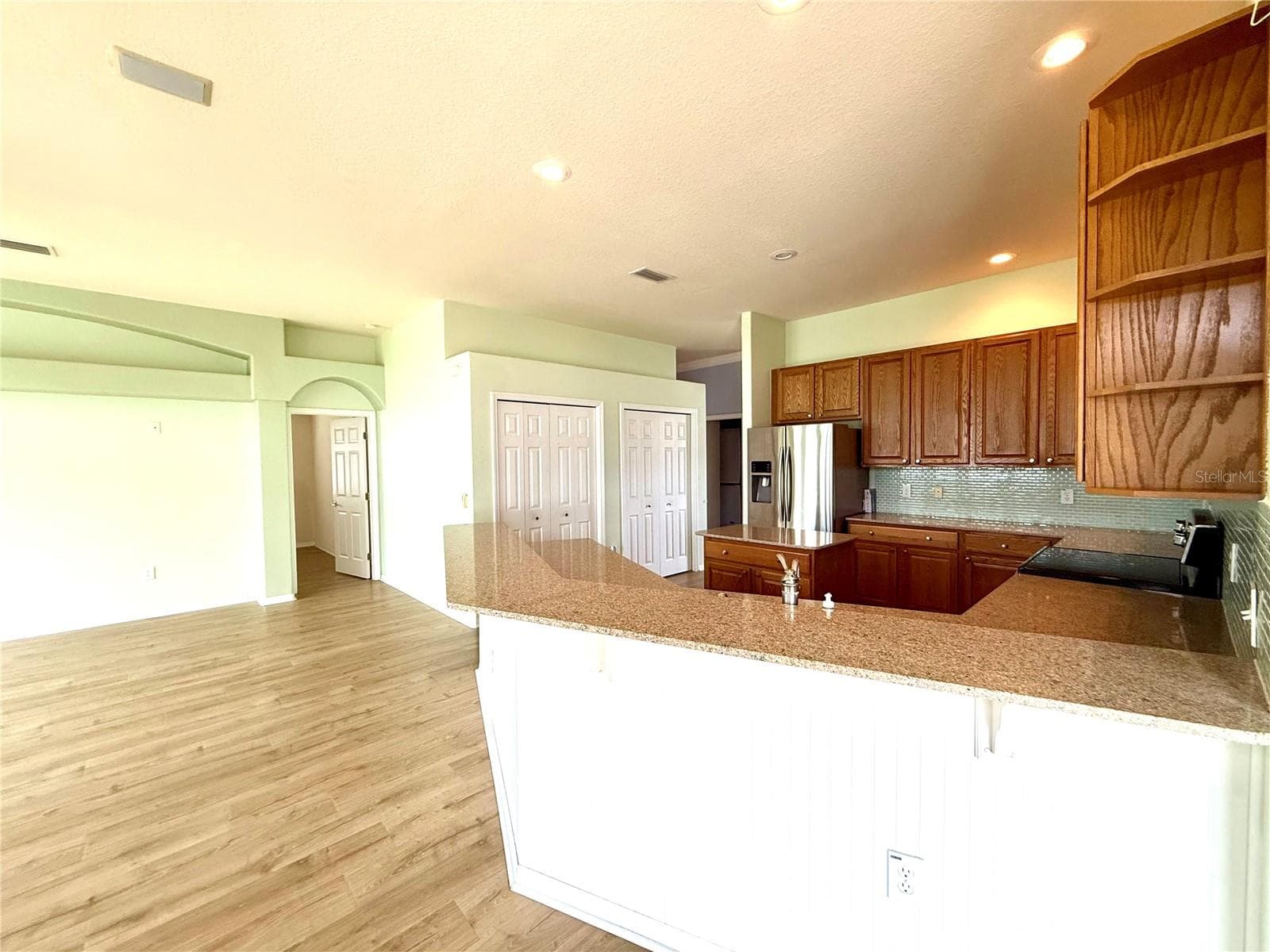 Single Family Residence at 3735 GAVIOTA DR, RUSKIN, photo 12 of 32