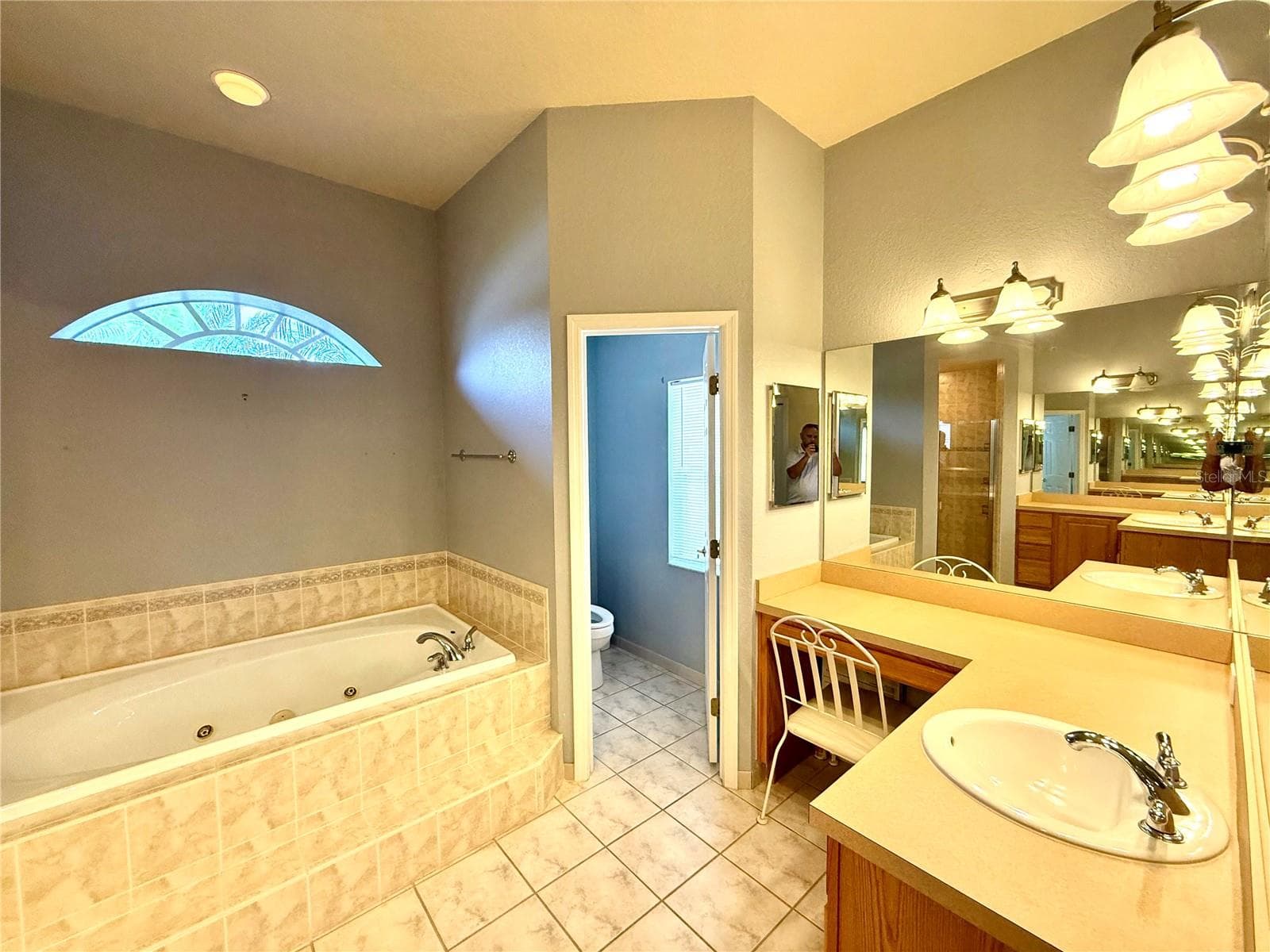 Single Family Residence at 3735 GAVIOTA DR, RUSKIN, photo 20 of 32