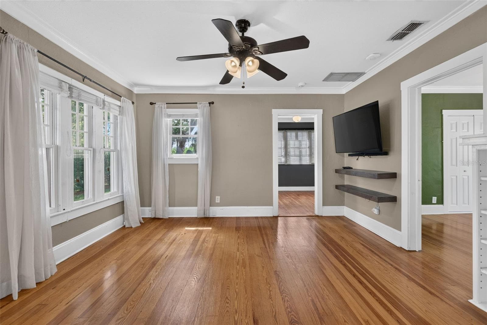 Single Family Residence at 1601 BRYN MAWR ST, ORLANDO, photo 26 of 100