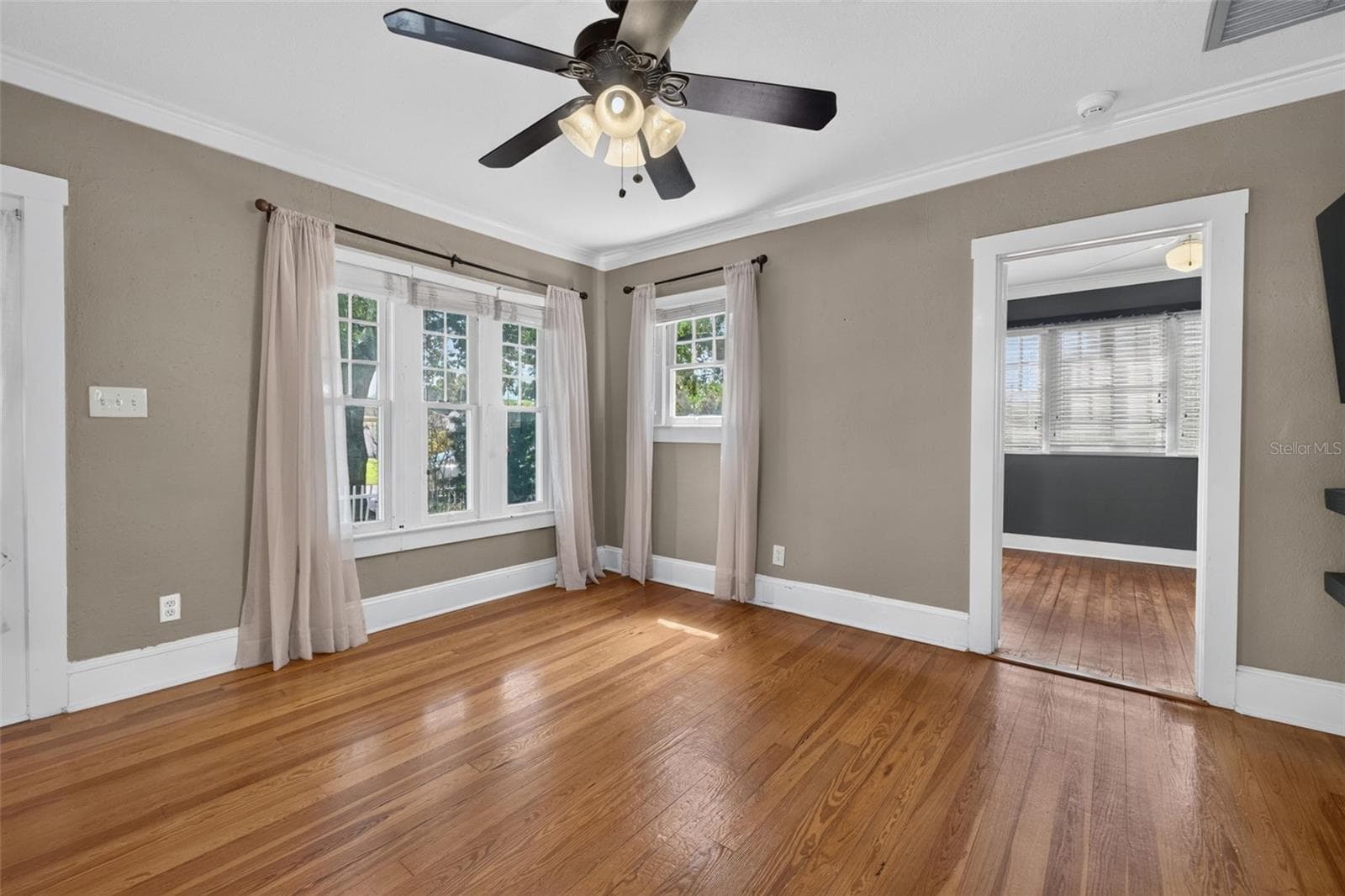 Single Family Residence at 1601 BRYN MAWR ST, ORLANDO, photo 28 of 100