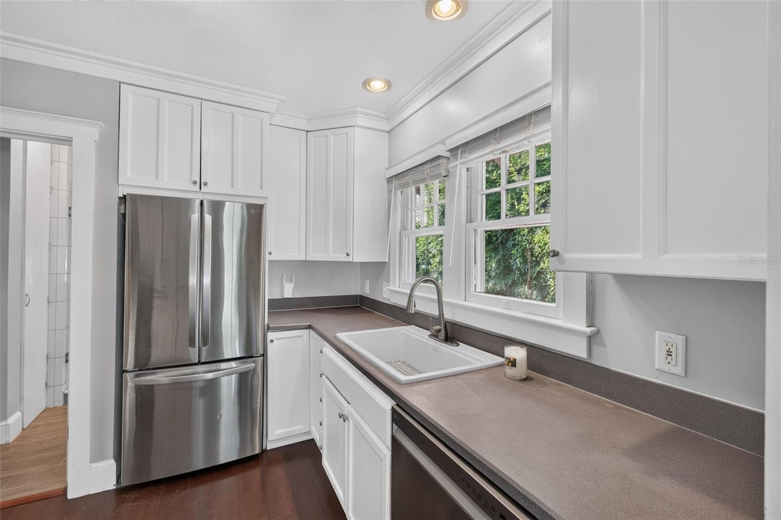 Single Family Residence at 1601 BRYN MAWR ST, ORLANDO, photo 42 of 100