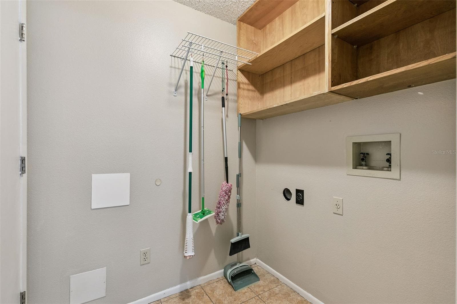 Single Family Residence at 1052 BRIELLE AVE, OVIEDO, photo 17 of 44