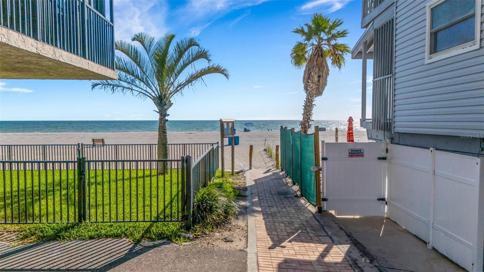 Easy beach access puts sand, surf and spectacular sunsets within easy reach. - 18317 SUNSET BLVD, REDINGTON SHORES