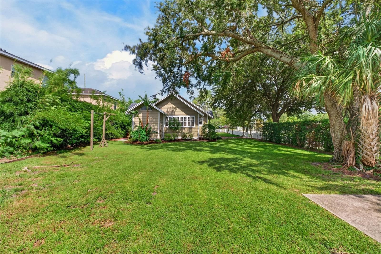 Single Family Residence at 1601 BRYN MAWR ST, ORLANDO, photo 92 of 100