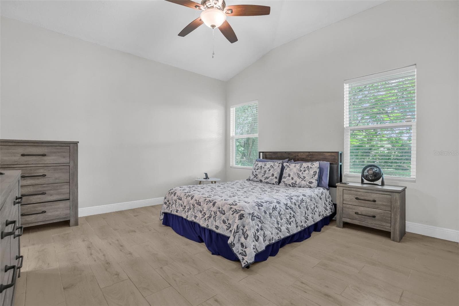 Single Family Residence at 430 W WALTS AVE, DELAND, photo 13 of 29