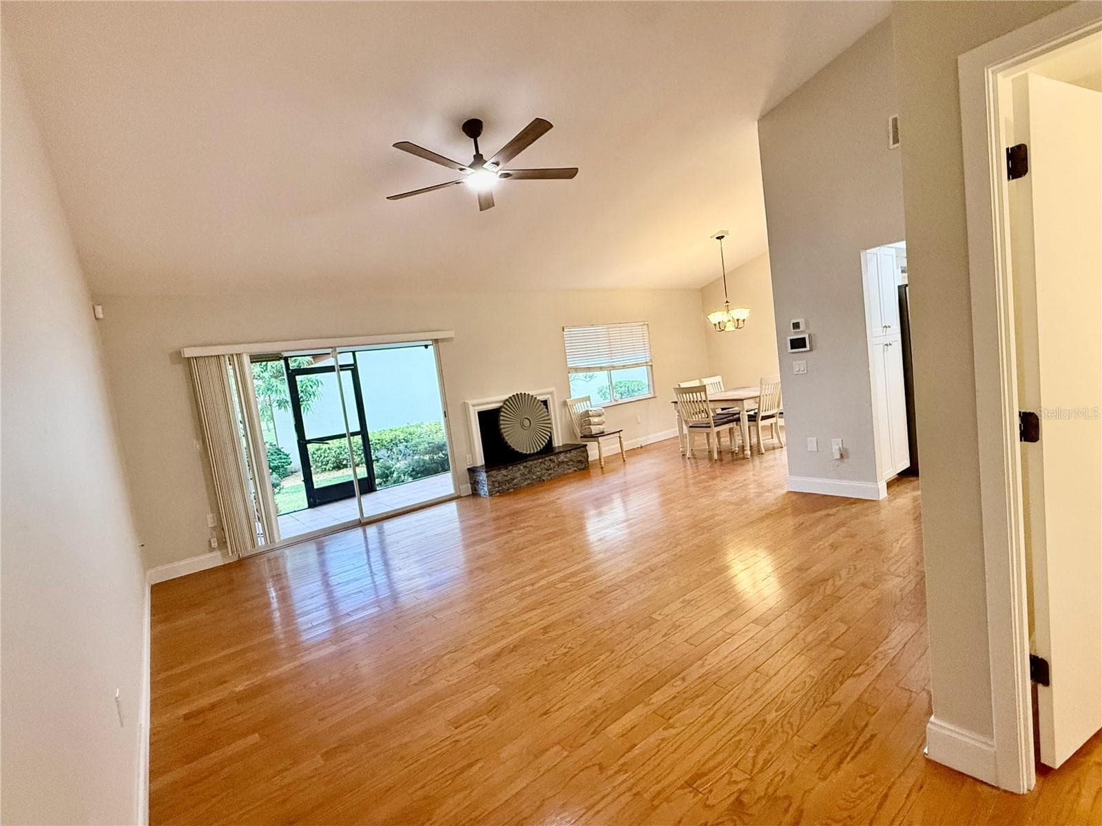 Townhouse at 718 SORRENTO INLET DR #718, NOKOMIS, photo 7 of 37