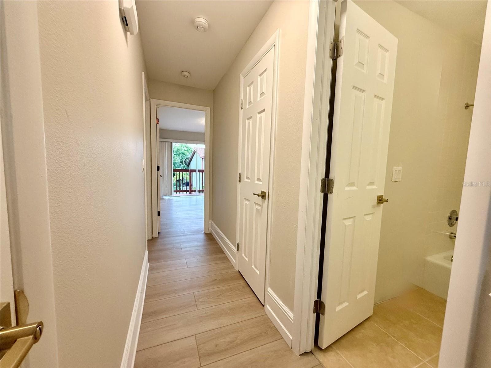 Townhouse at 718 SORRENTO INLET DR #718, NOKOMIS, photo 15 of 37
