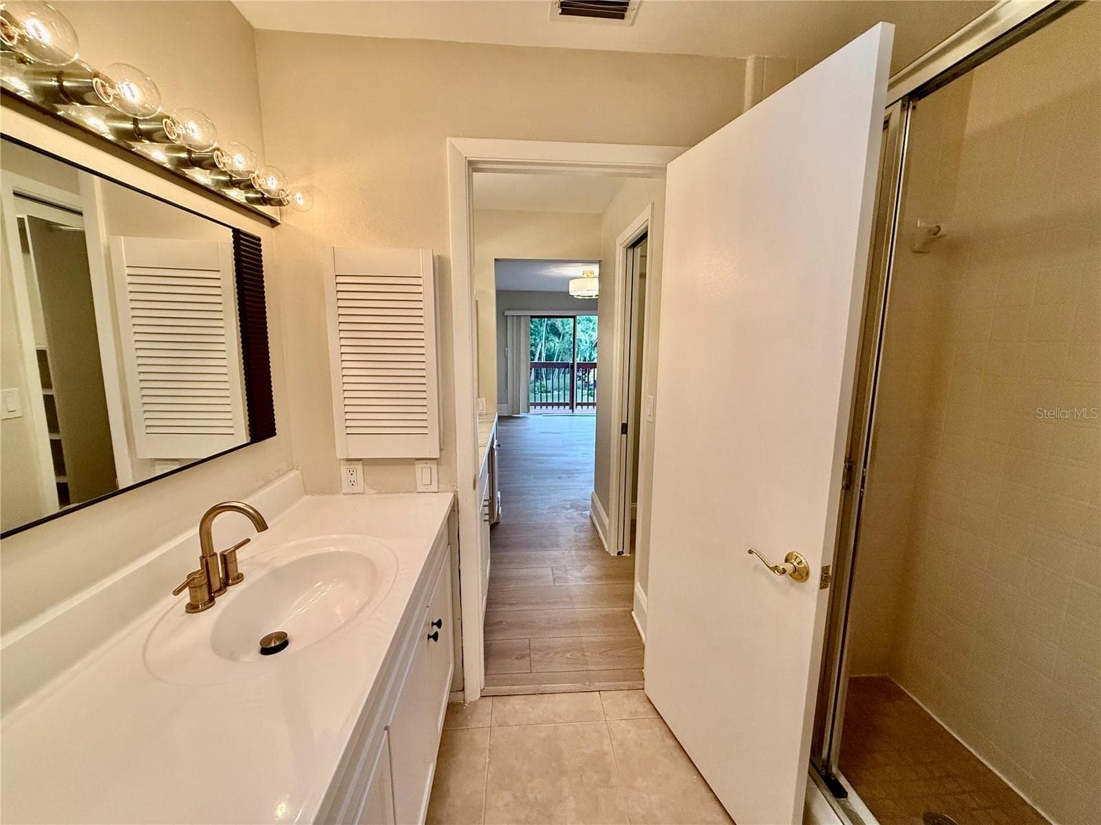 Townhouse at 718 SORRENTO INLET DR #718, NOKOMIS, photo 22 of 37