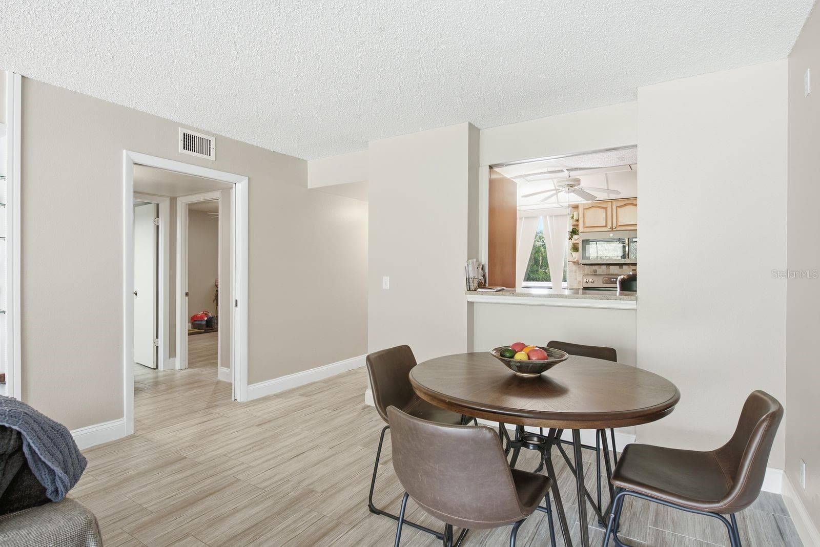 Condominium at 2621 COVE CAY DR #203, CLEARWATER, photo 19 of 44