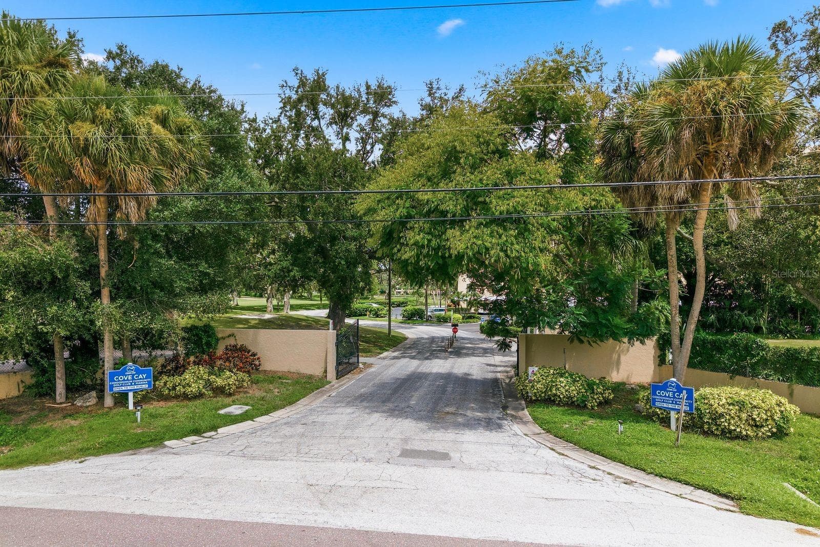 Condominium at 2621 COVE CAY DR #203, CLEARWATER, photo 43 of 44