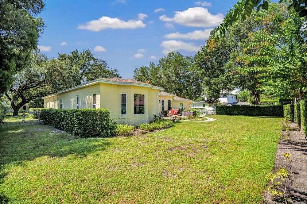 Plenty of room for a pool - 601 WESTMINSTER ST, ORLANDO