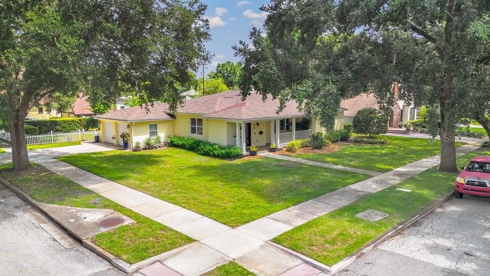 Single Family Residence at 601 WESTMINSTER ST, ORLANDO, photo 33 of 41