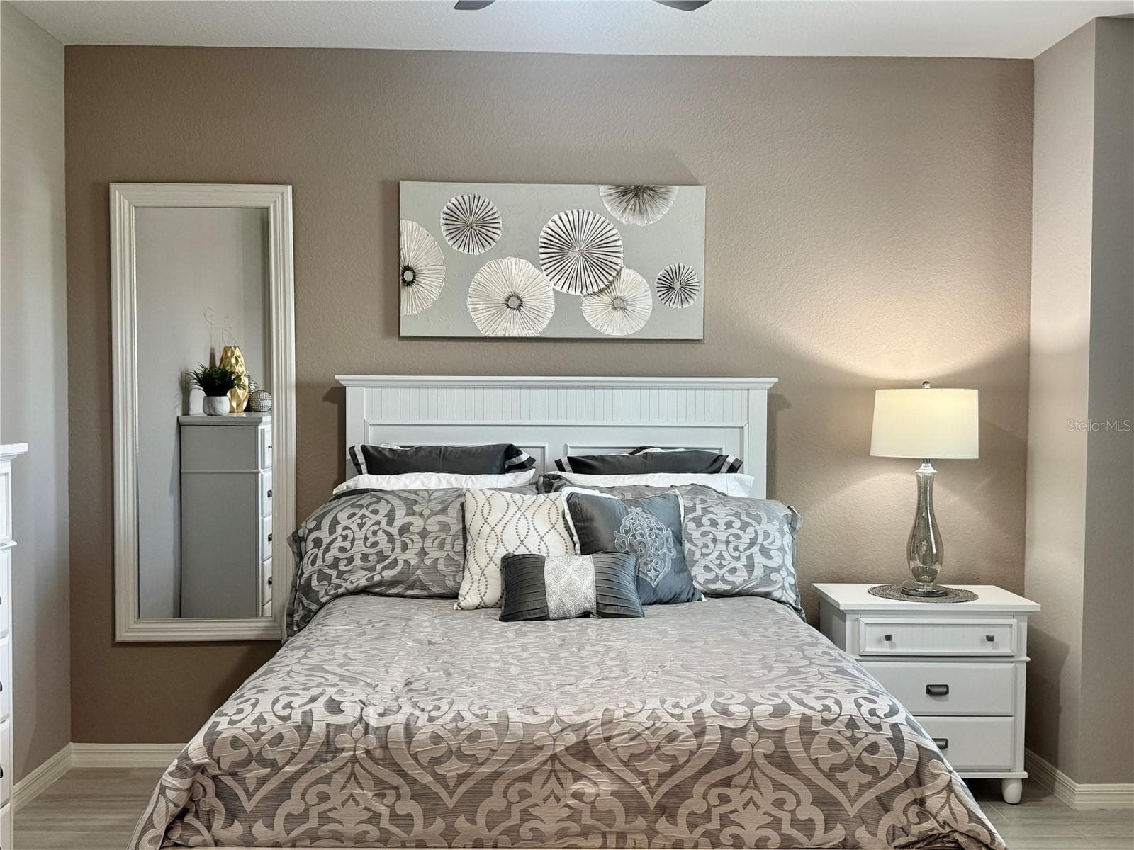 Single Family Residence at 19146 CHERRYSTONE WAY, LAKEWOOD RANCH, photo 14 of 37