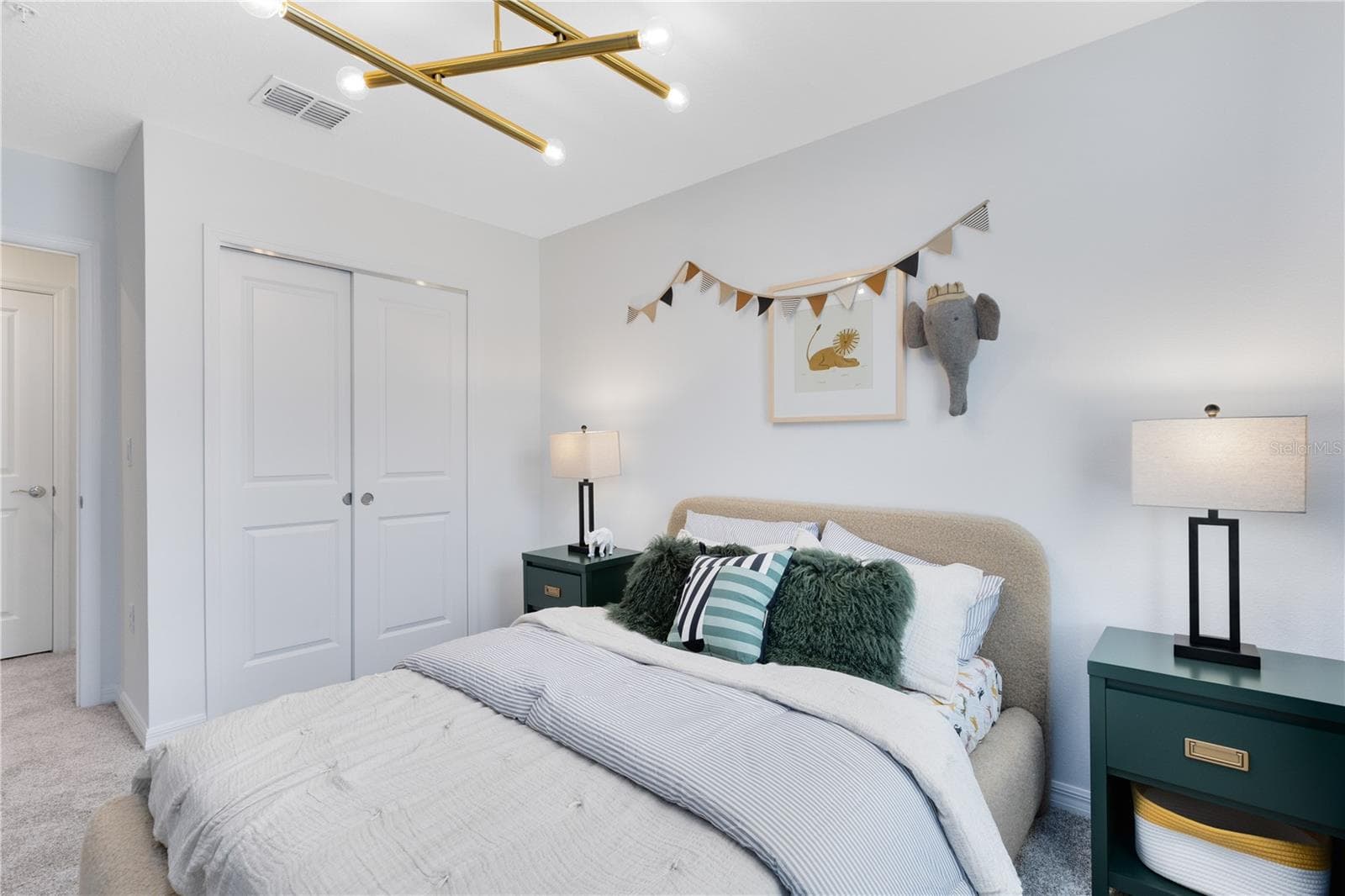 Model Home Design Only. Pictures and furnishings are for illustrative purposes only. Elevations, colors and options may vary. Furniture is for model home staging only. - 11547 HARBORVIEW STREET, ORLANDO