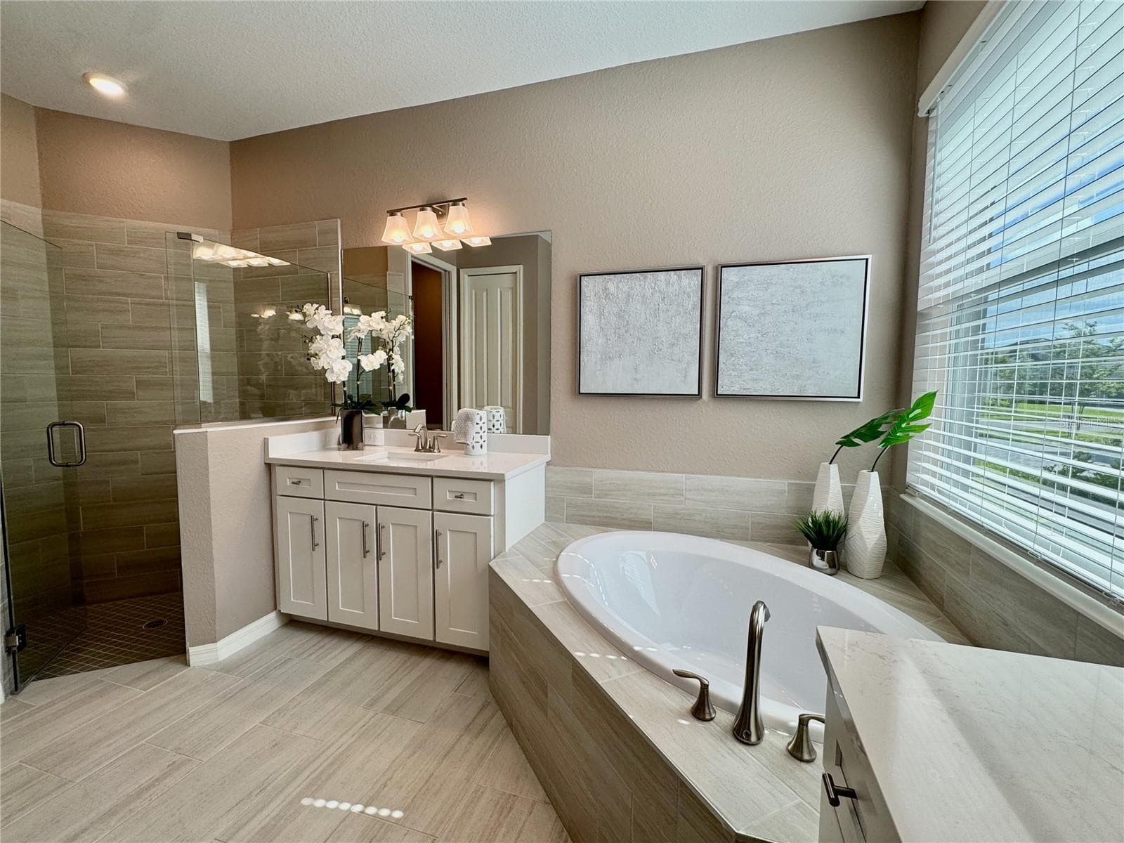 Single Family Residence at 19140 CHERRYSTONE WAY, LAKEWOOD RANCH, photo 11 of 36