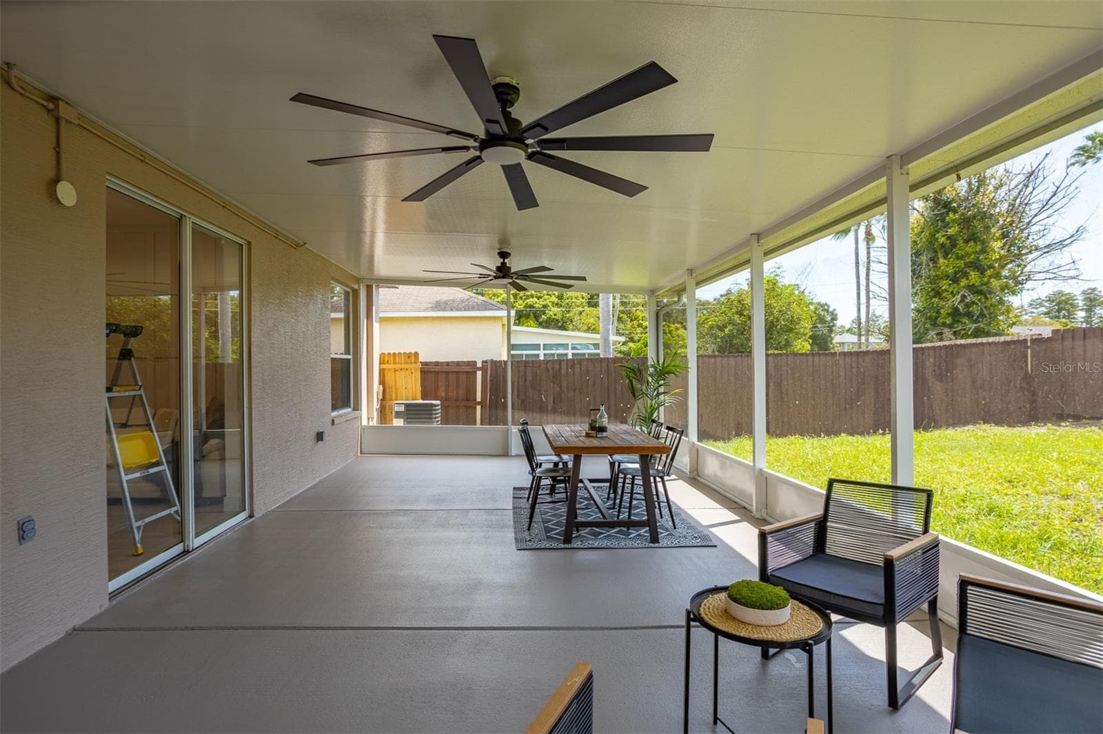 Single Family Residence at 22836 MARSH WREN DR, LAND O LAKES, photo 25 of 30