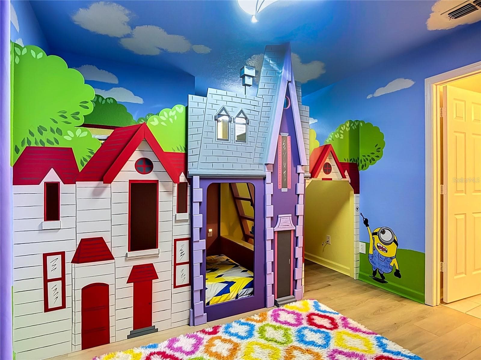 Playful custom bunk beds designed to delight younger guests. - 7742 COMROW ST, KISSIMMEE
