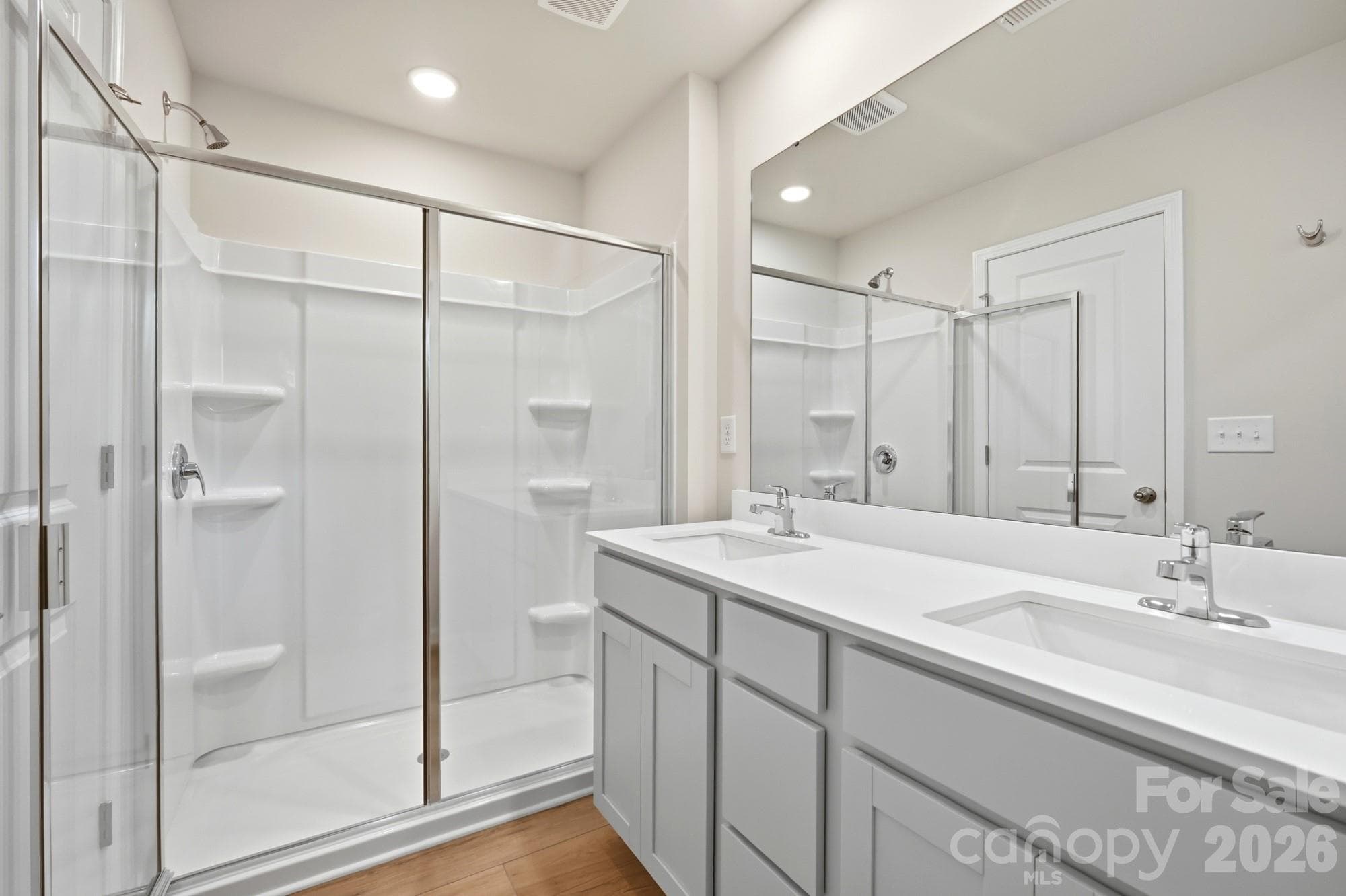 Townhouse at 3209 Meadow Knoll Drive, Charlotte, photo 6 of 9