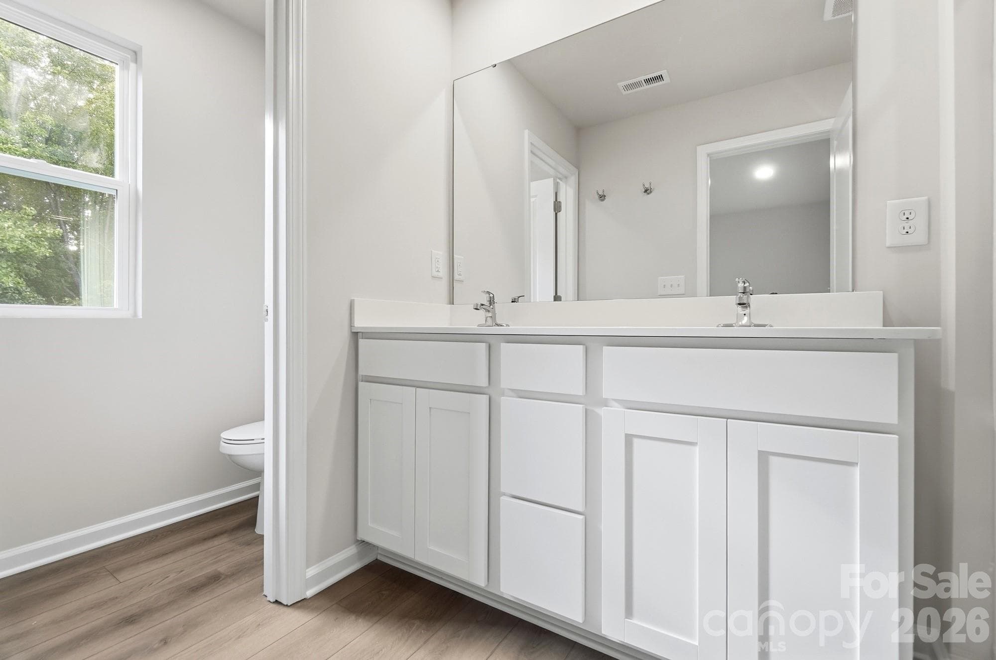 Townhouse at 4041 Butler Grove Lane, Charlotte, photo 5 of 7
