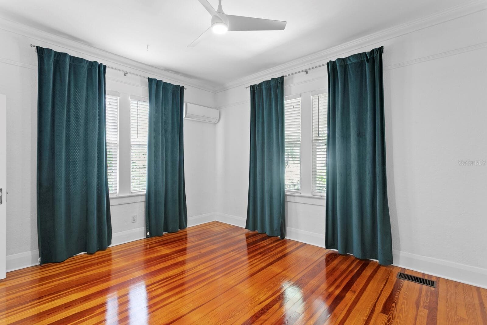 DOWNSTAIRS, BACK BEDROOM - 705 W WEST ST, TAMPA