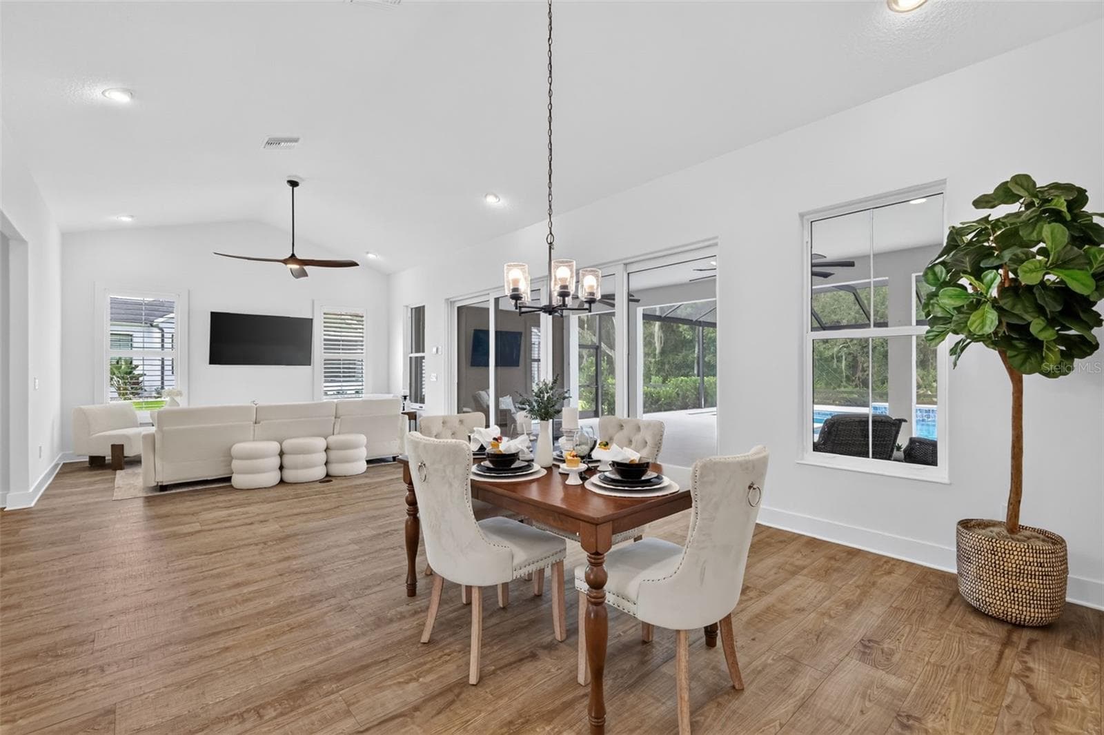 Dining and Living Rooms - 724 SHIVERS LOOP, THE VILLAGES