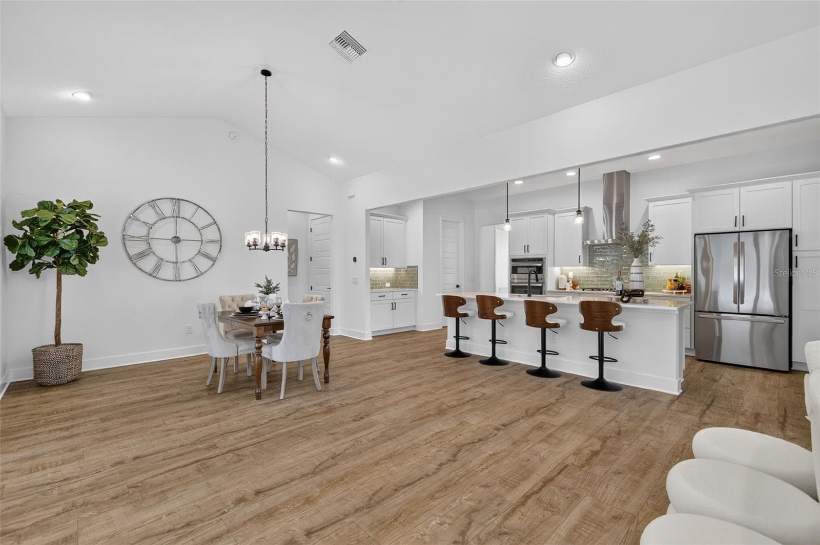 Kitchen and Dining Room - 724 SHIVERS LOOP, THE VILLAGES