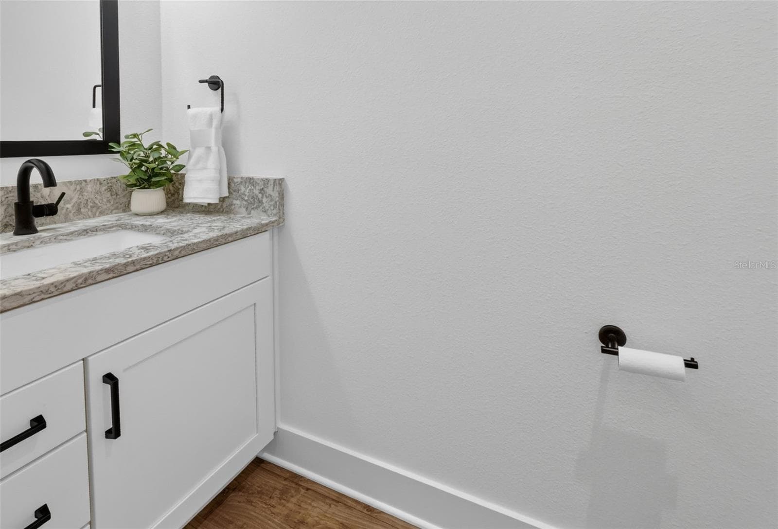 Half Bath - 724 SHIVERS LOOP, THE VILLAGES