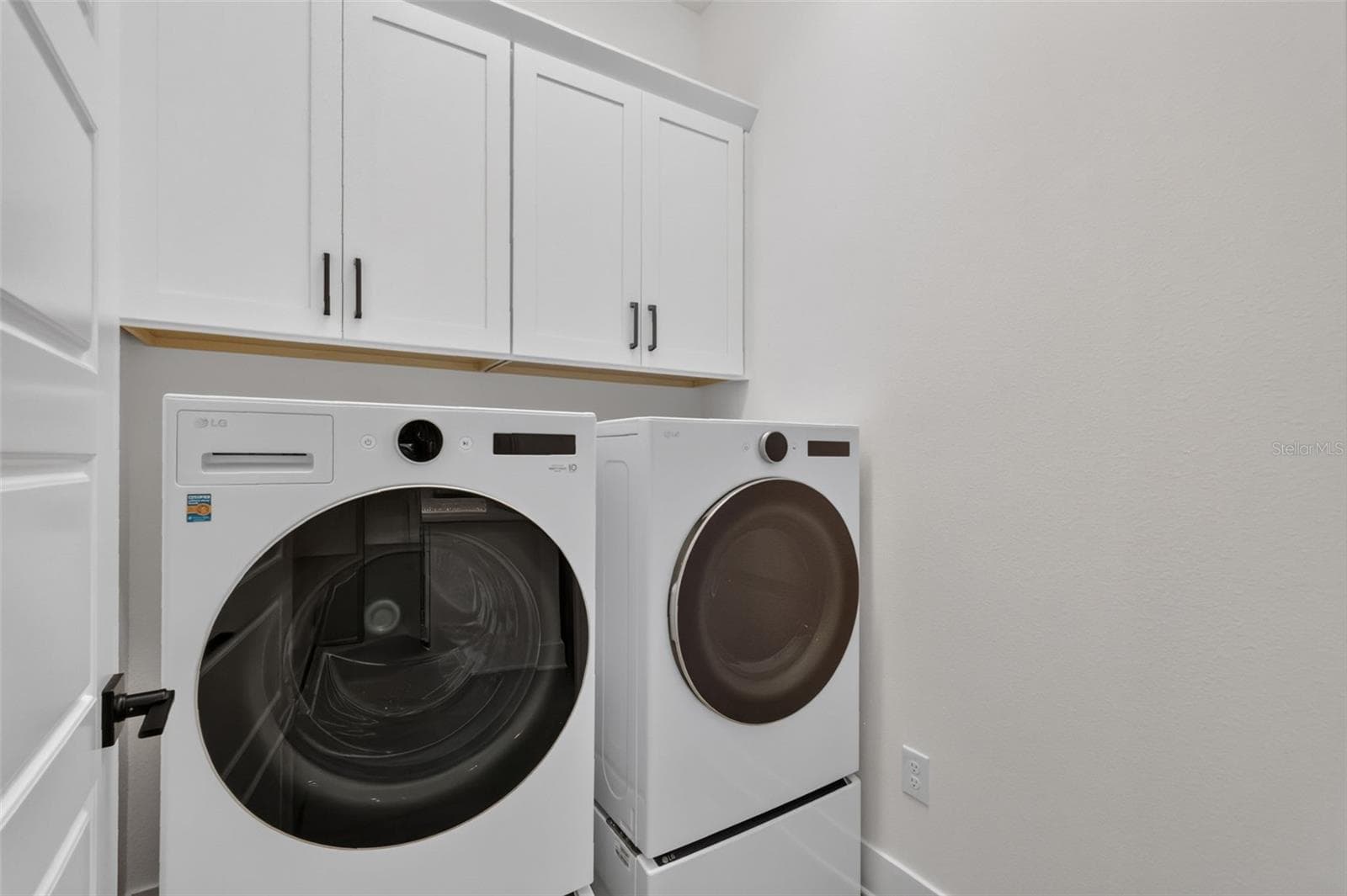 Interior Laundry Room - 724 SHIVERS LOOP, THE VILLAGES