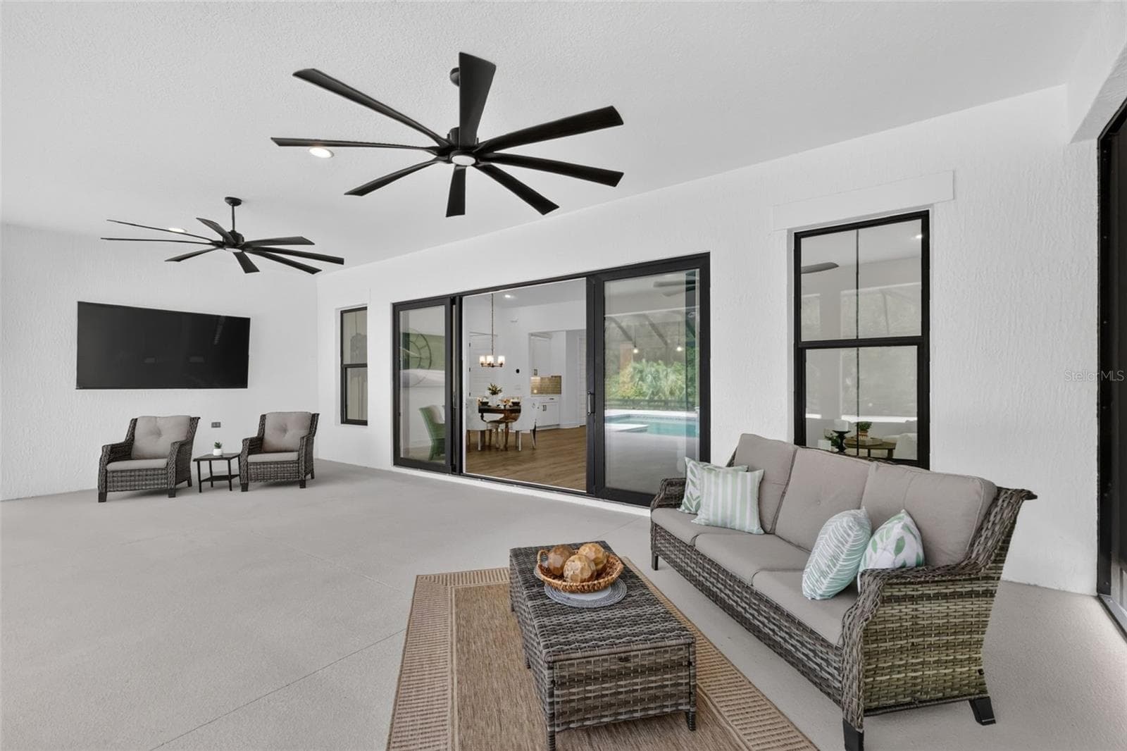 Expansive 32'x16' Lanai - 724 SHIVERS LOOP, THE VILLAGES