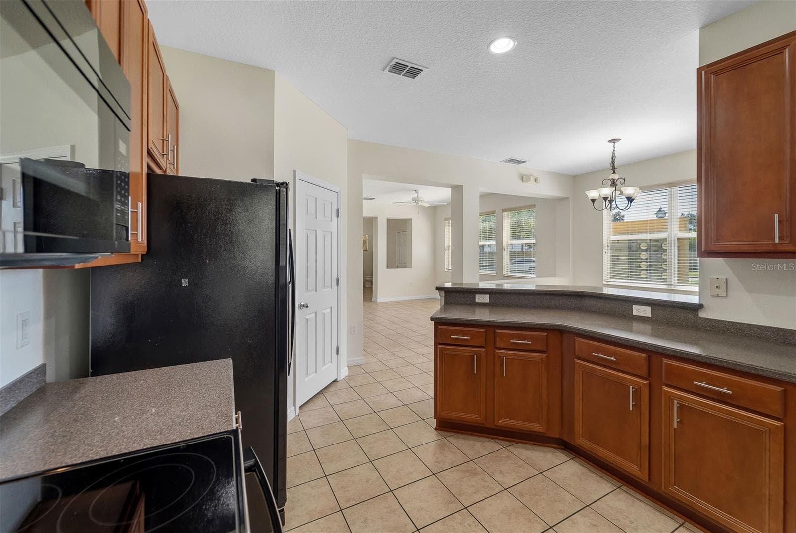 Townhouse at 3064 SEAVIEW CASTLE DR, KISSIMMEE, photo 23 of 46