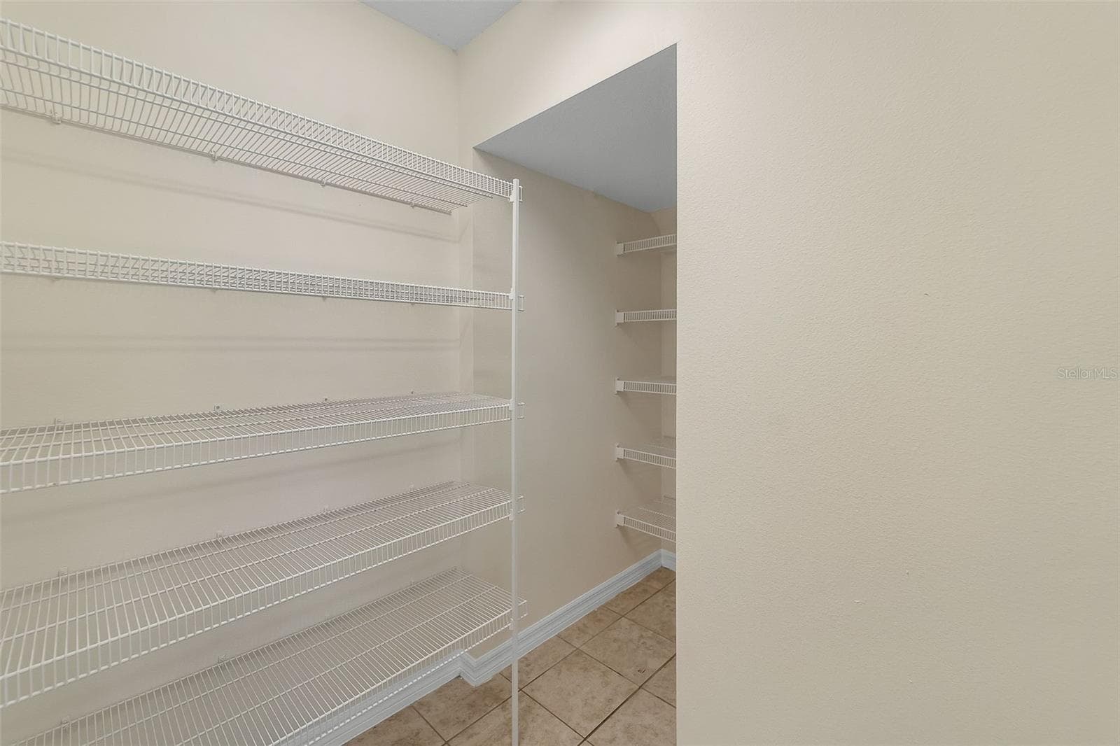 PANTRY - 3064 SEAVIEW CASTLE DR, KISSIMMEE