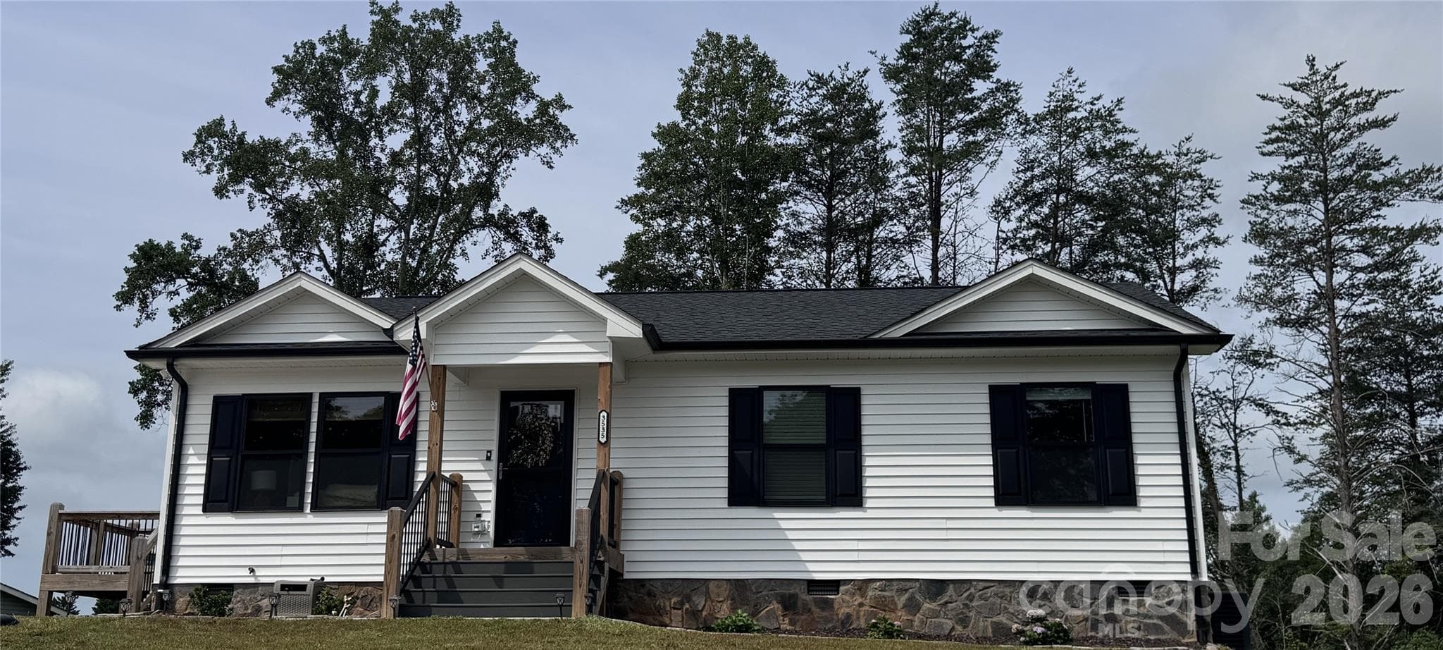 Front View - 3535 High West Drive, Lenoir