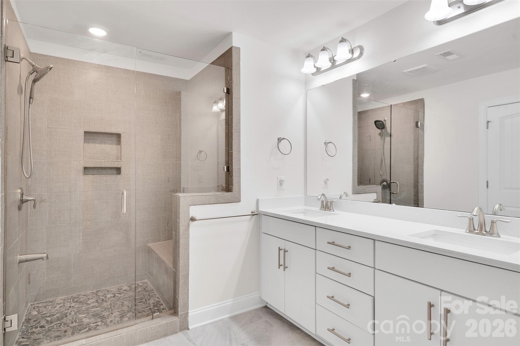 Single Family Residence at 11715 Clems Branch Drive, Charlotte, photo 12 of 20