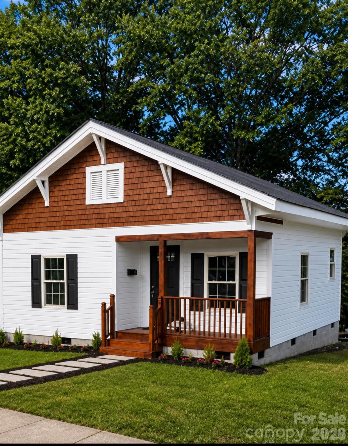 Single Family Residence at 207 Chestnut Street, Gaffney, photo 2 of 13