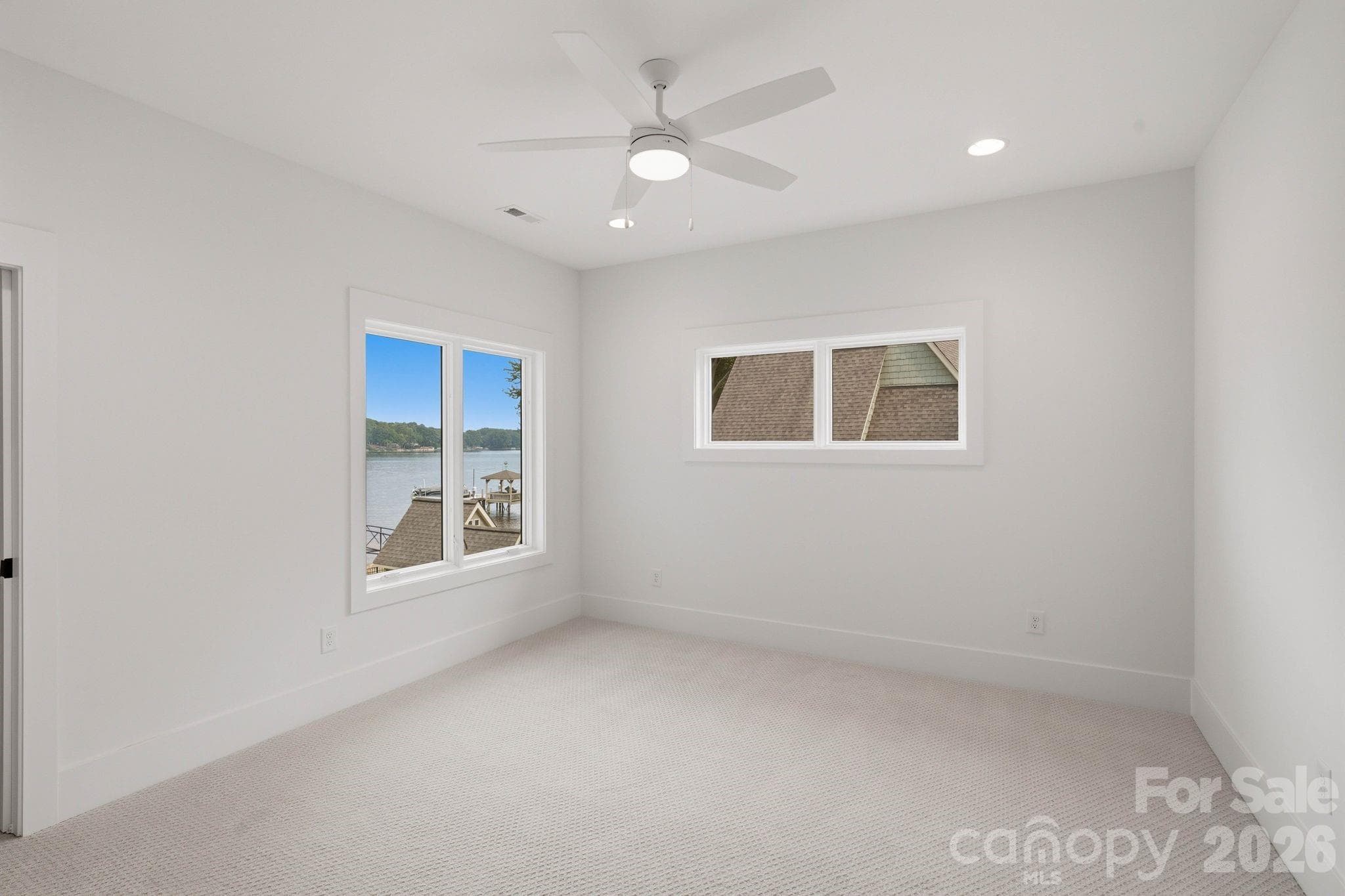 Single Family Residence at 3904 Channel Pointe Lane, Denver, photo 34 of 44