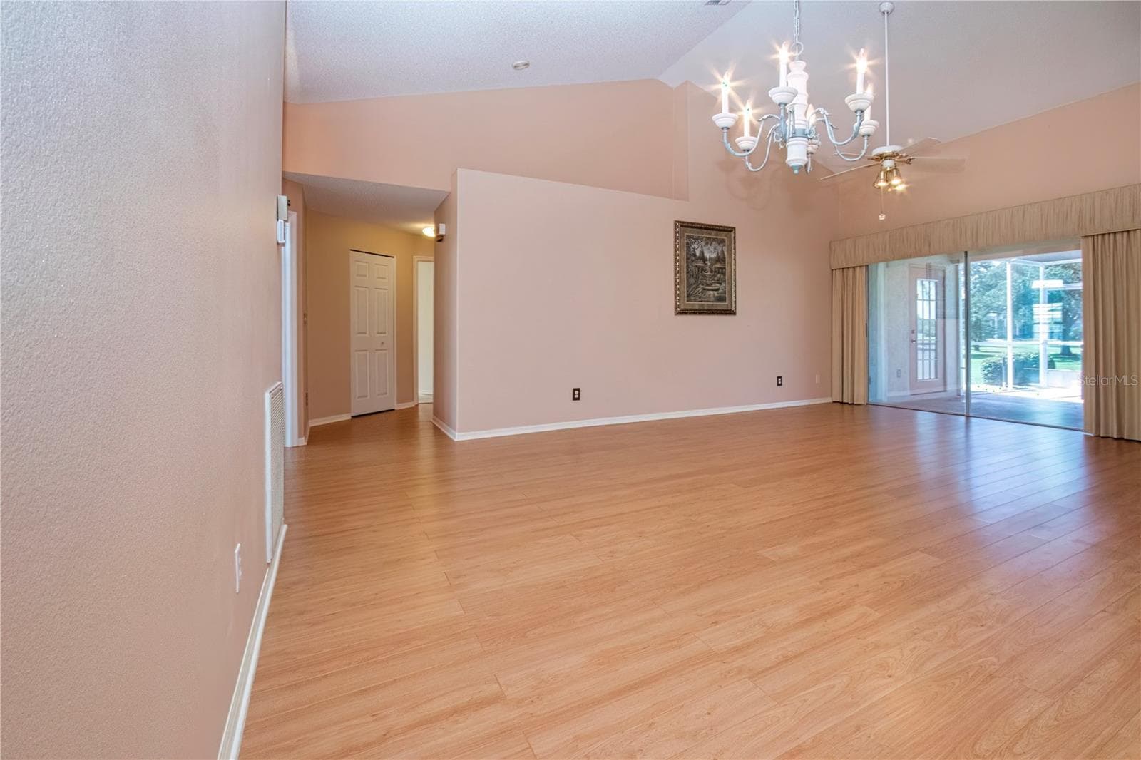 Single Family Residence at 2424 E DEL WEBB BLVD, SUN CITY CENTER, photo 14 of 62
