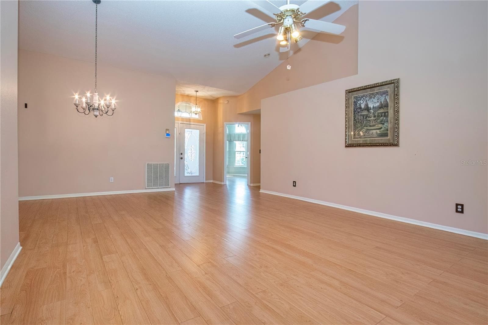 Single Family Residence at 2424 E DEL WEBB BLVD, SUN CITY CENTER, photo 16 of 62