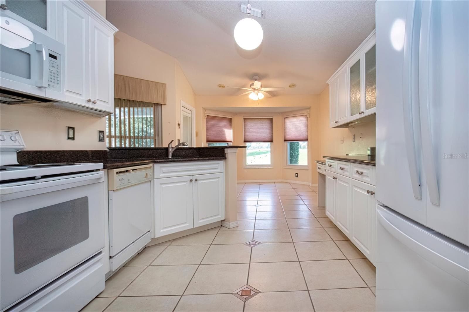 Single Family Residence at 2424 E DEL WEBB BLVD, SUN CITY CENTER, photo 30 of 62