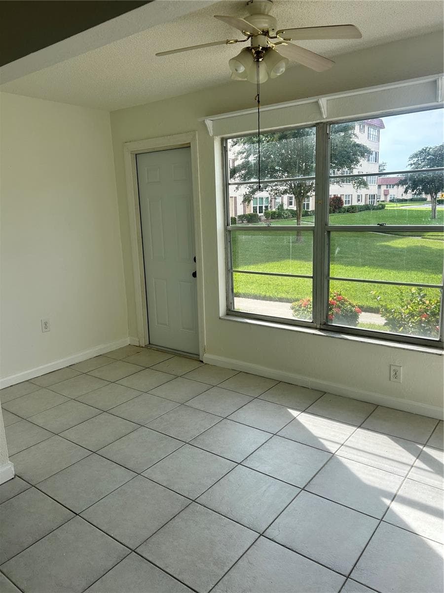 Condominium at 9950 62ND TER N #112, ST PETERSBURG, photo 11 of 22
