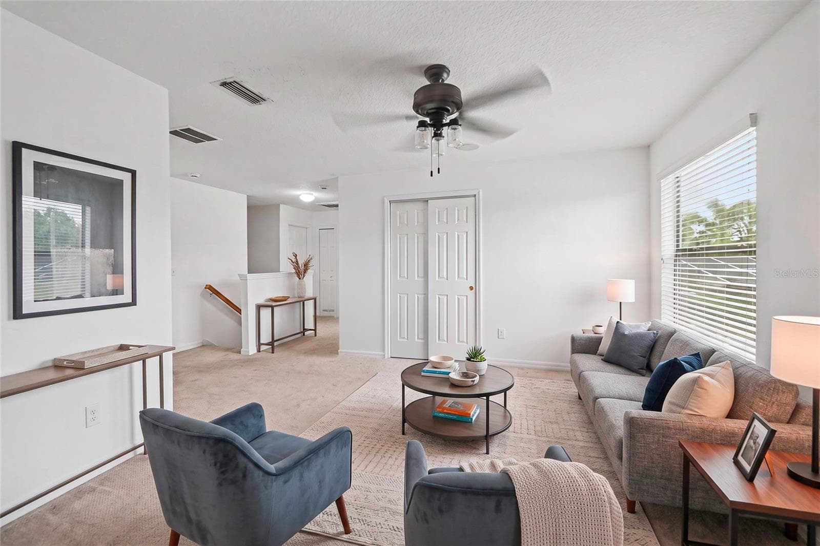 Single Family Residence at 15110 HERONGLEN DR, LITHIA, photo 15 of 31