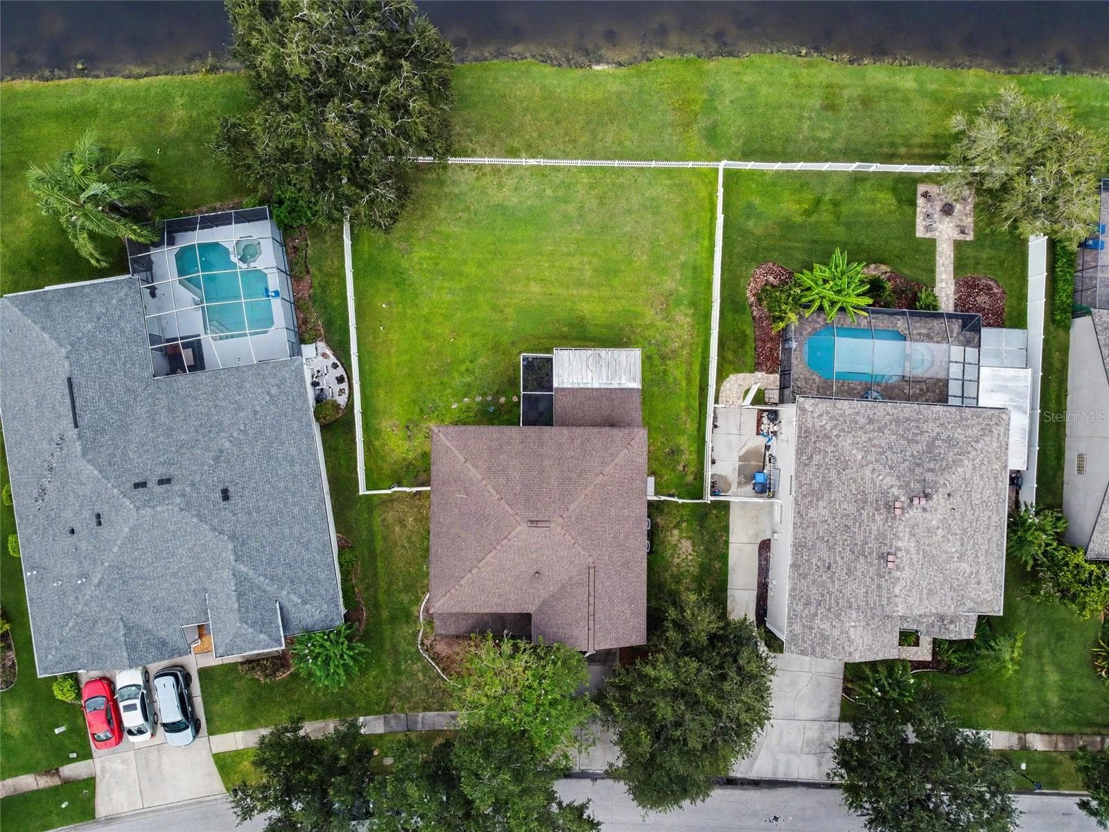Single Family Residence at 15110 HERONGLEN DR, LITHIA, photo 30 of 31