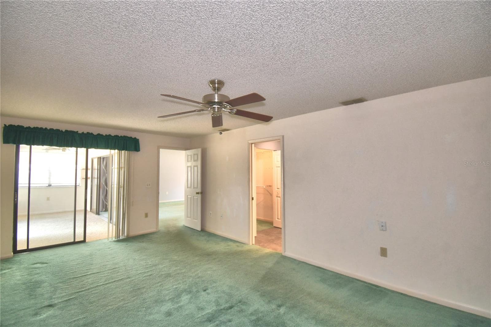 Primary BR - 4408 GLENNS LNDG, WINTER HAVEN