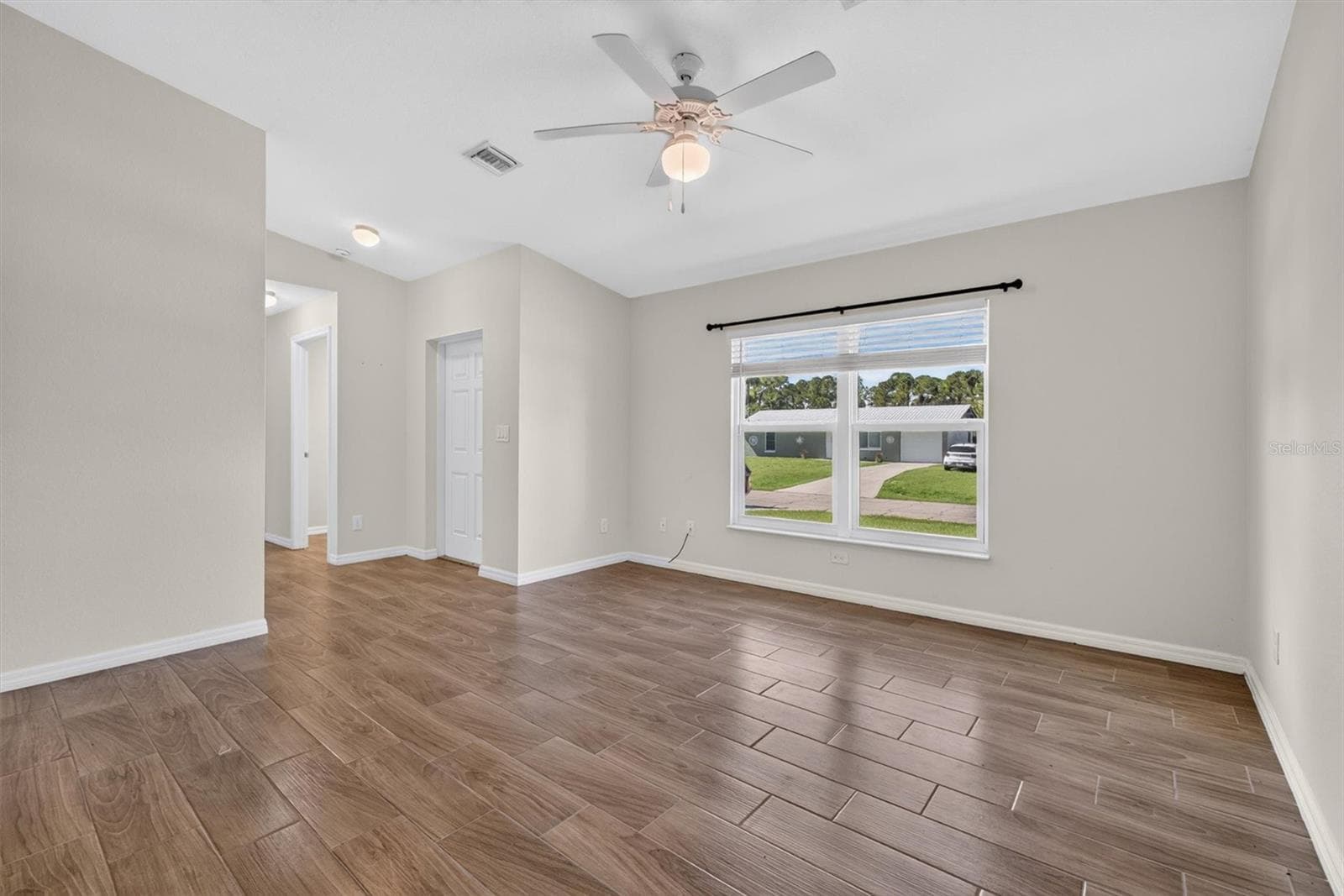 Single Family Residence at 5008 S OBISPO CIR, LABELLE, photo 10 of 36