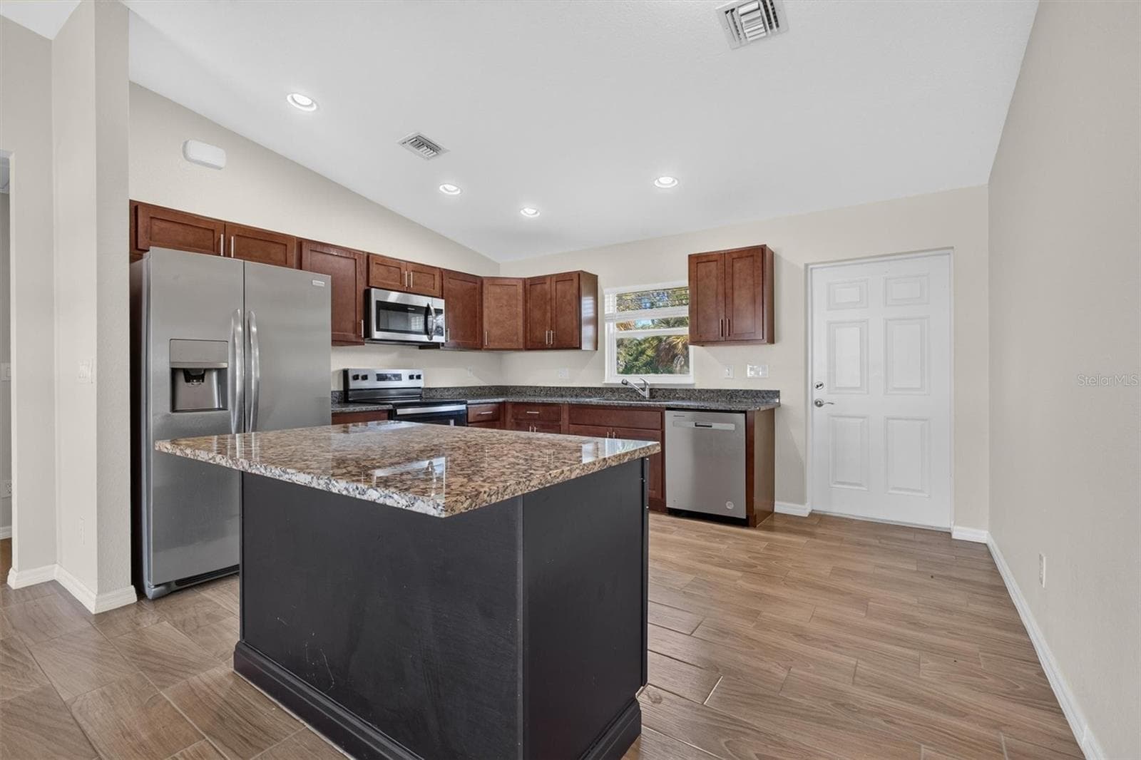 Single Family Residence at 5008 S OBISPO CIR, LABELLE, photo 11 of 36