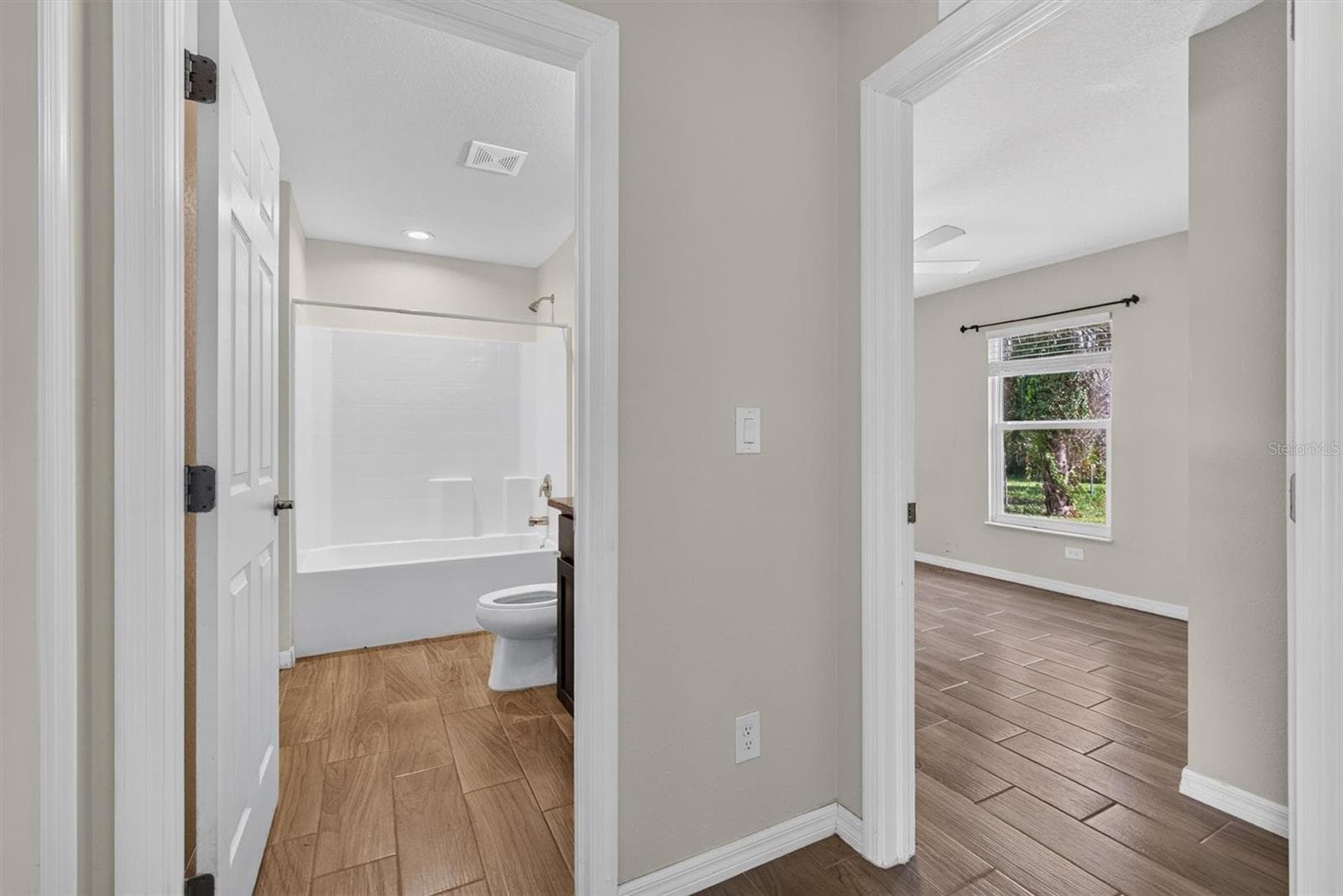 Single Family Residence at 5008 S OBISPO CIR, LABELLE, photo 23 of 36