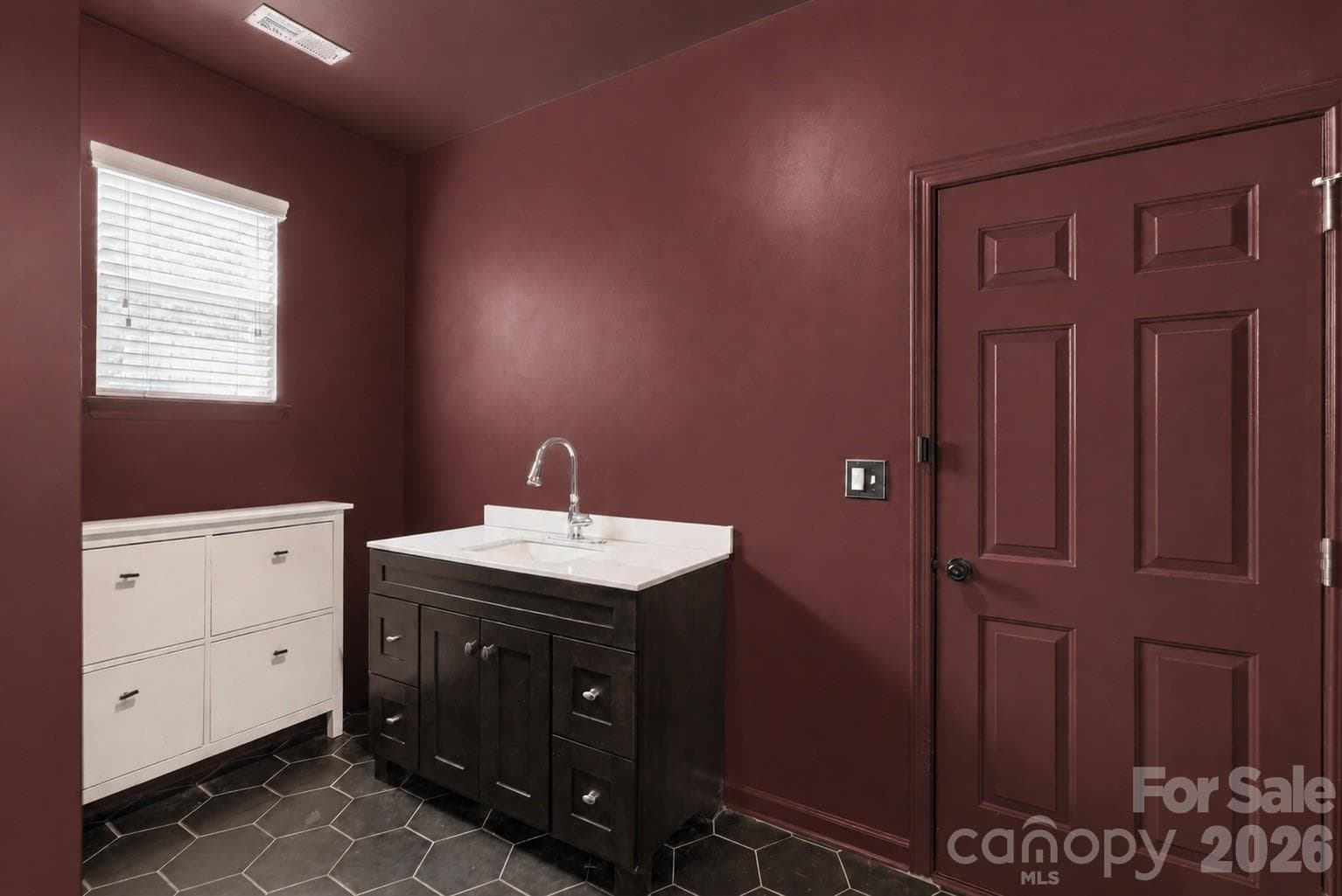 Mudroom - 607 Winter Walk Lane, Lake Wylie